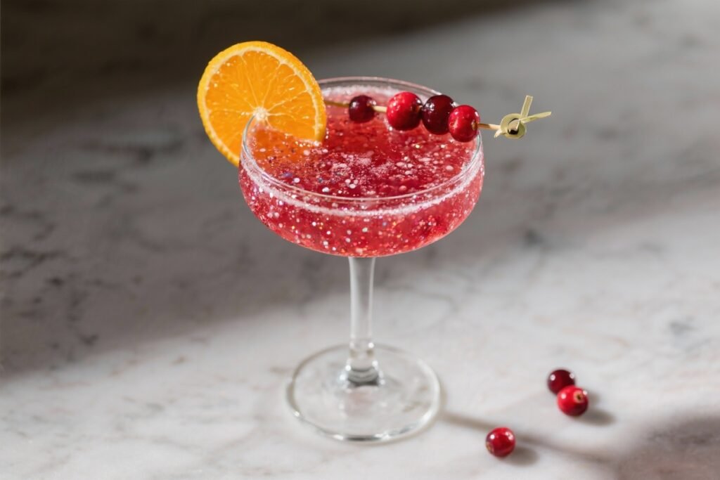 Cranberry Orange Sparkle Cocktail – Bright, Bubbly, and Festive